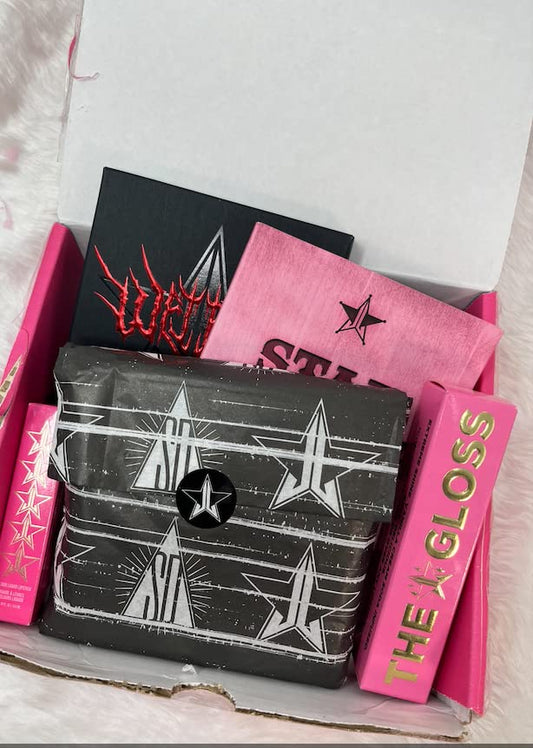 Bundle of 3 Mini Eyeshadow Palettes Star Ranch, Weirdo & Mini Controversy + The Gloss Let Me Be Perfectly Clear + Free Gift