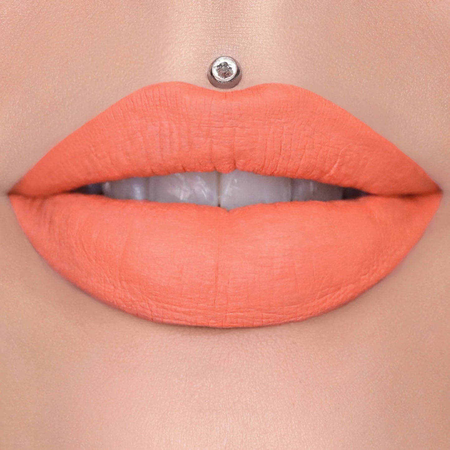 Velour Liquid Lipstick - Circus Peanut